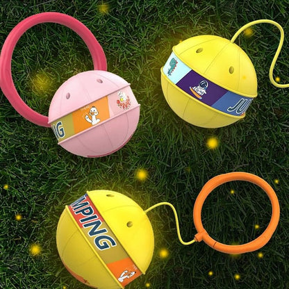 ✨Lysande studsboll🌀 "Glows brighter than Northern Lights? Vårt hopp är snabbare än en isbjörn på sparkstötting!" ❄️🦌