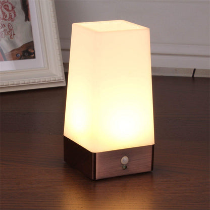 Trådlös rörelsesensor LED-bordslampa